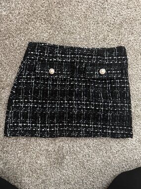 Tweed Mini Skirt with Decorative Buttons - Black